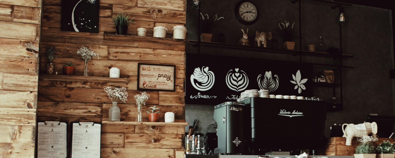 Struggling to stay motivated with language learning? Discover 6 easy, fun, and realistic ways to stay on track — featuring abblino and other top tools!