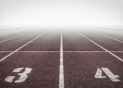 Discover effective strategies to stay motivated while language learning. Learn how to set goals, celebrate progress, and stay engaged with abblino.