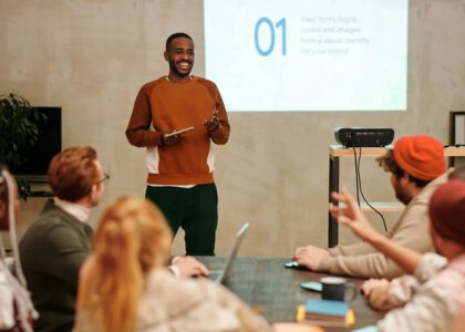 Understand English but can’t speak? These 7 powerful fixes will help you finally start speaking with confidence and improve your fluency fast. ✅