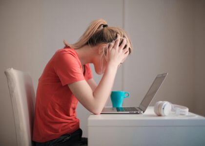 Discover why 80% of language learners get stuck at intermediate level and learn 5 proven strategies to break through the plateau and reach fluency.