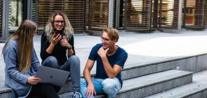 Discover the best language apps for students, including conversation-first options like abblino. See which app types fit your goals, budgets, and schedules and how to build a study stack that actually sticks.