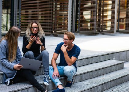 Discover the best language apps for students, including conversation-first options like abblino. See which app types fit your goals, budgets, and schedules and how to build a study stack that actually sticks.