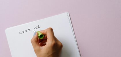 Tired of grammar overload? Learn grammar faster with patterns, chunks, and conversation-first practice. Use this student-friendly system, plus abblino prompts, for clear, natural grammar that sticks.