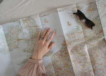 Ready to move from A2 to B1 in 12 weeks? Follow this 12‑week student plan for daily speaking, phrase mining, and realistic scenarios, plus abblino prompts that turn practice into confident, natural conversation.