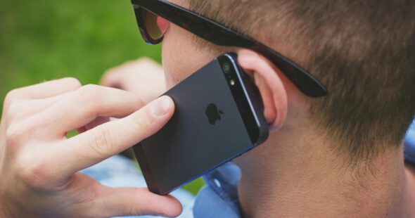 How to Handle Phone Calls in a New Language: Useful Expat Guide 2026 (with abblino)