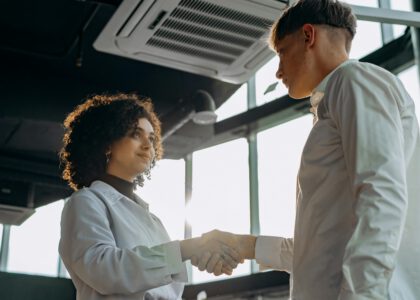 Feeling unsure about social norms in a new country? This guide offers practical phrases, quick-cultural insights, and safe boundary-setting scripts, plus abblino role‑plays to practice confidently and respectfully. This is the Local Etiquette Mastery for Expats Guide.